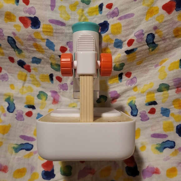 🩵SOLD🩵Lovevery microscope - Picture 4 of 11